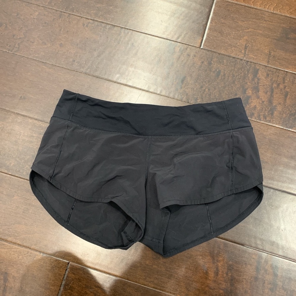 Lululemon speed up short size 6